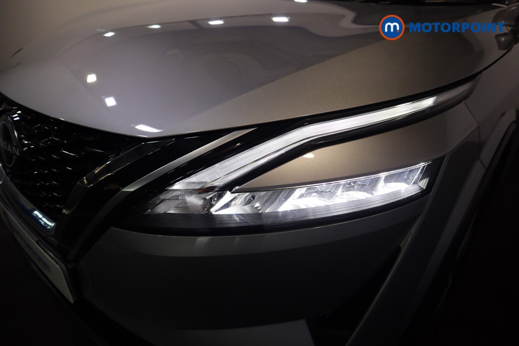 Nissan Qashqai Acenta Premium Automatic Petrol SUV - Stock Number (1610454) - 32nd supplementary image