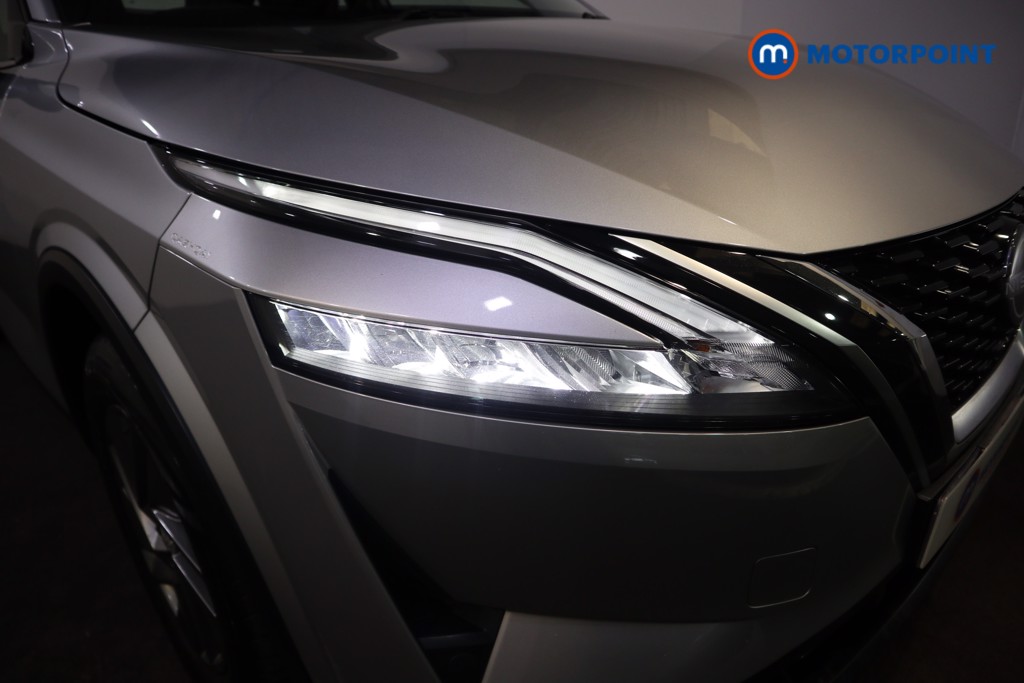 Nissan Qashqai Acenta Premium Automatic Petrol SUV - Stock Number (1610454) - 33rd supplementary image