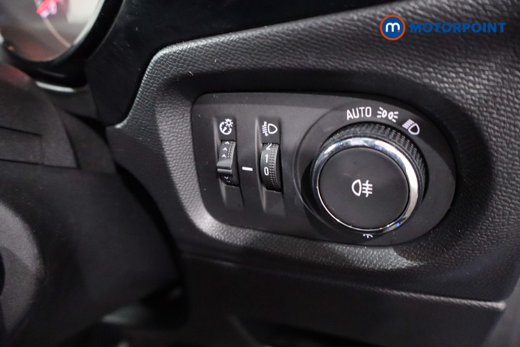 Vauxhall Corsa Design Manual Petrol Hatchback - Stock Number (1610596) - 17th supplementary image