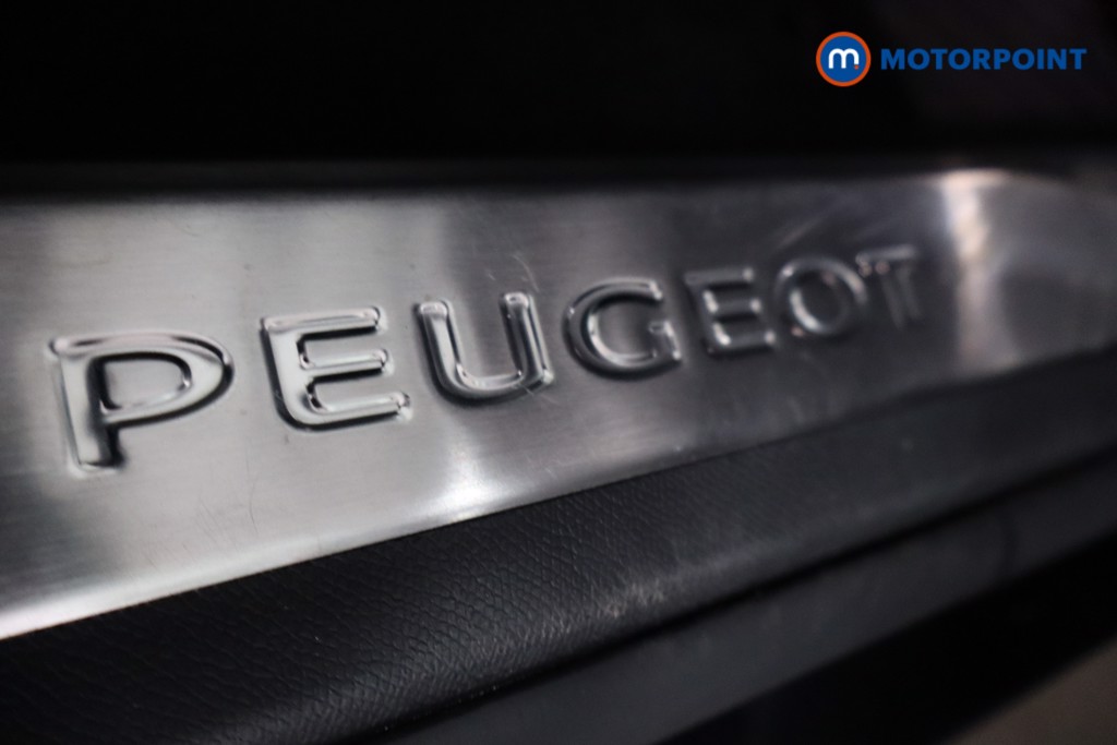 Peugeot 3008 Allure Automatic Petrol Plug-In Hybrid SUV - Stock Number (1610612) - 21st supplementary image