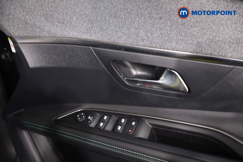 Peugeot 3008 Allure Automatic Petrol Plug-In Hybrid SUV - Stock Number (1610612) - 23rd supplementary image
