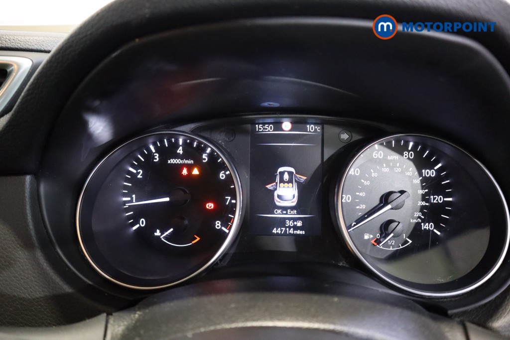 Nissan Qashqai Visia Manual Petrol SUV - Stock Number (1611468) - 6th supplementary image