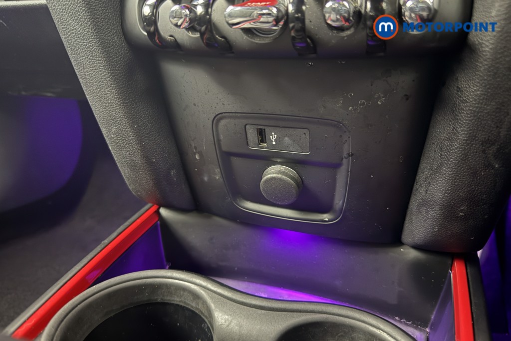 Mini Countryman Cooper Sport Manual Petrol SUV - Stock Number (1612116) - 14th supplementary image