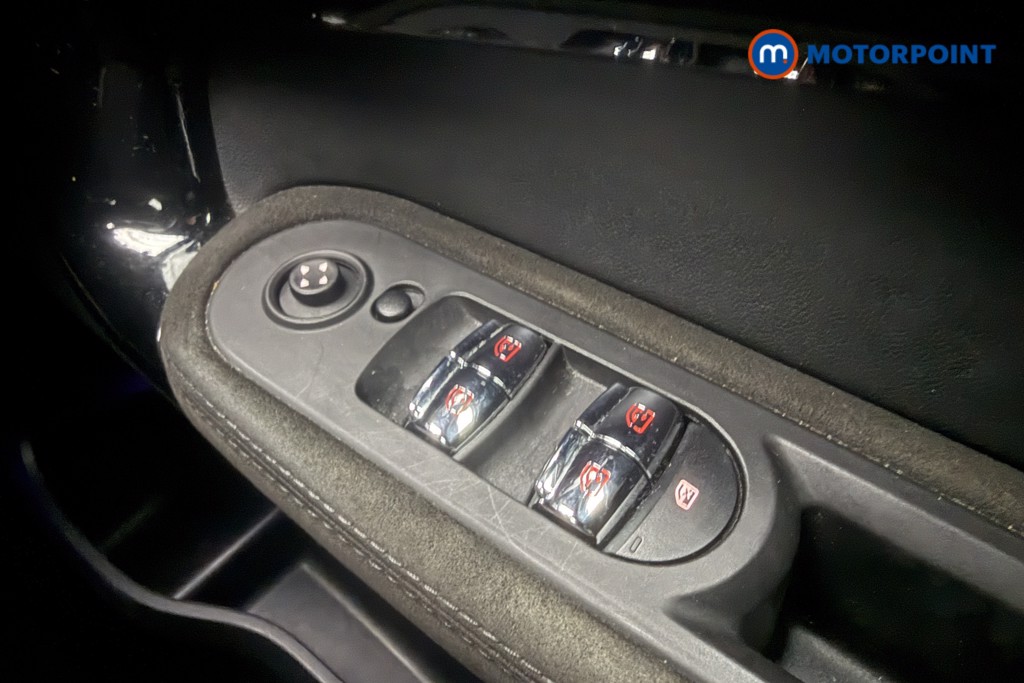 Mini Countryman Cooper Sport Manual Petrol SUV - Stock Number (1612116) - 16th supplementary image