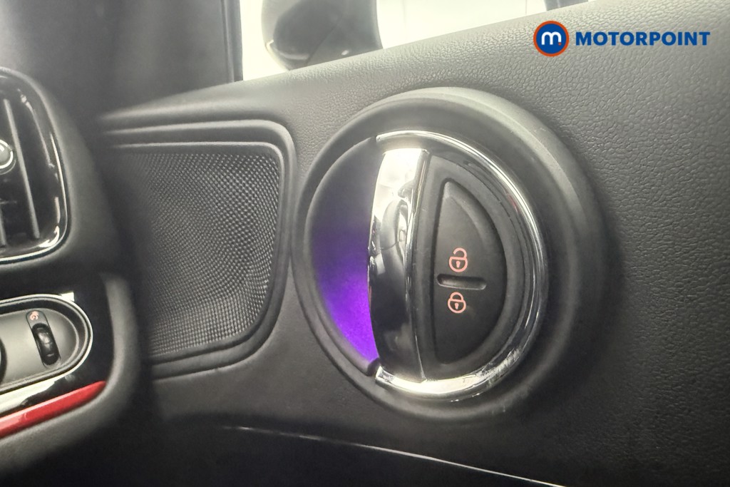 Mini Countryman Cooper Sport Manual Petrol SUV - Stock Number (1612116) - 17th supplementary image