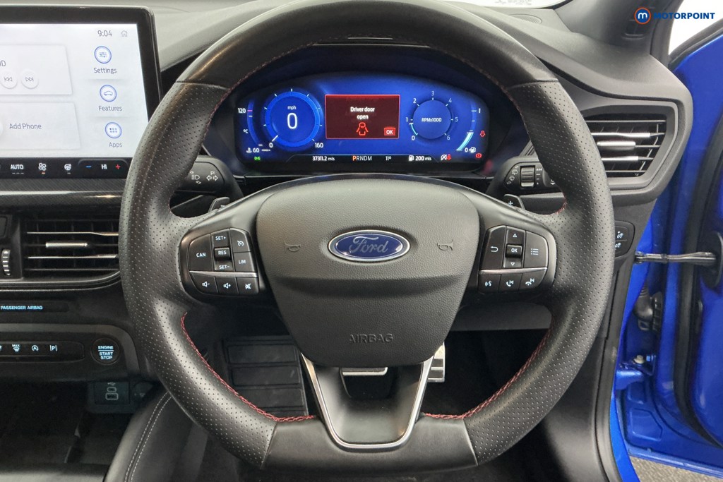 Ford Focus St-Line Vignale Automatic Diesel Hatchback - Stock Number (1612343) - 8th supplementary image