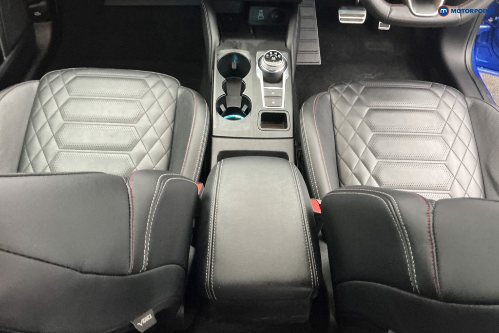 Ford Focus St-Line Vignale Automatic Diesel Hatchback - Stock Number (1612343) - 12th supplementary image