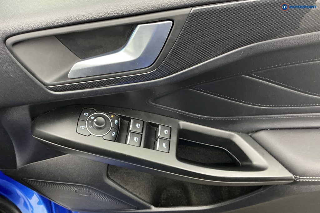 Ford Focus St-Line Vignale Automatic Diesel Hatchback - Stock Number (1612343) - 25th supplementary image