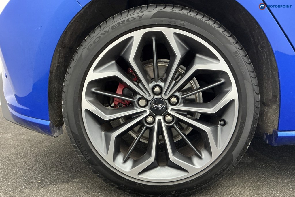 Ford Focus St-Line Vignale Automatic Diesel Hatchback - Stock Number (1612343) - 36th supplementary image