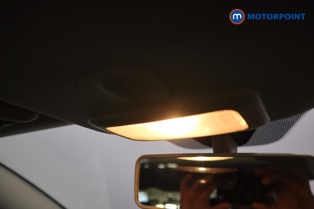 Fiat 500 Lounge Manual Petrol Hatchback - Stock Number (1612407) - 4th supplementary image