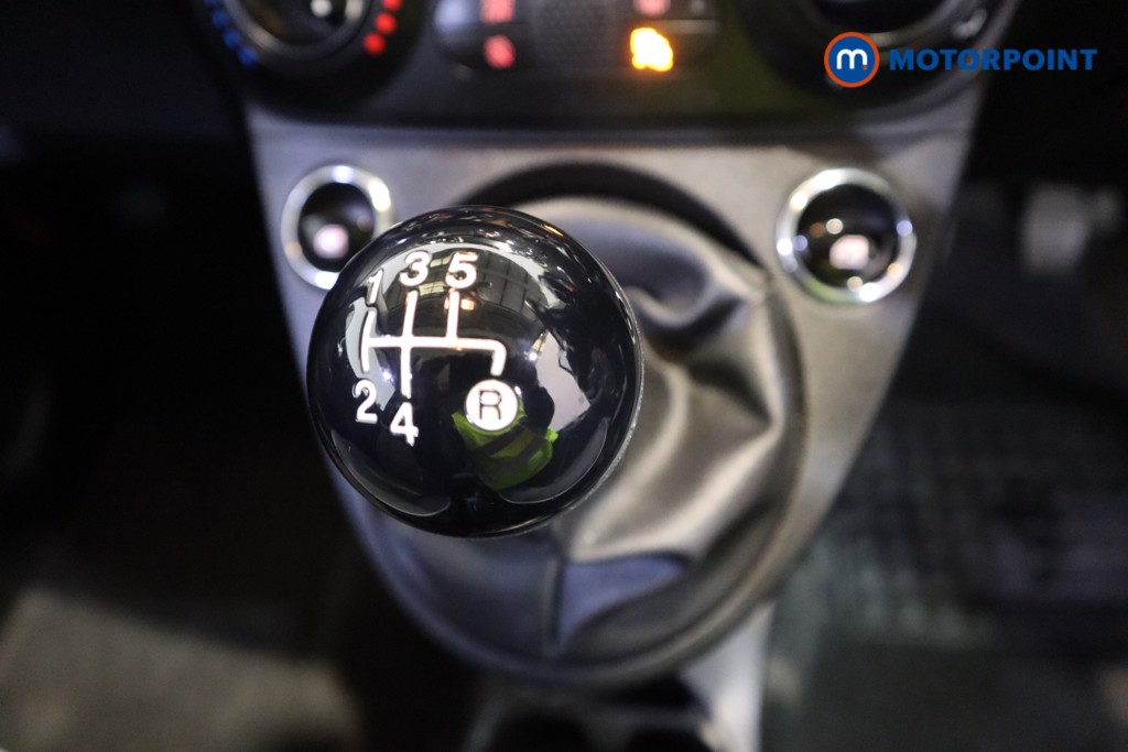 Fiat 500 Lounge Manual Petrol Hatchback - Stock Number (1612407) - 7th supplementary image