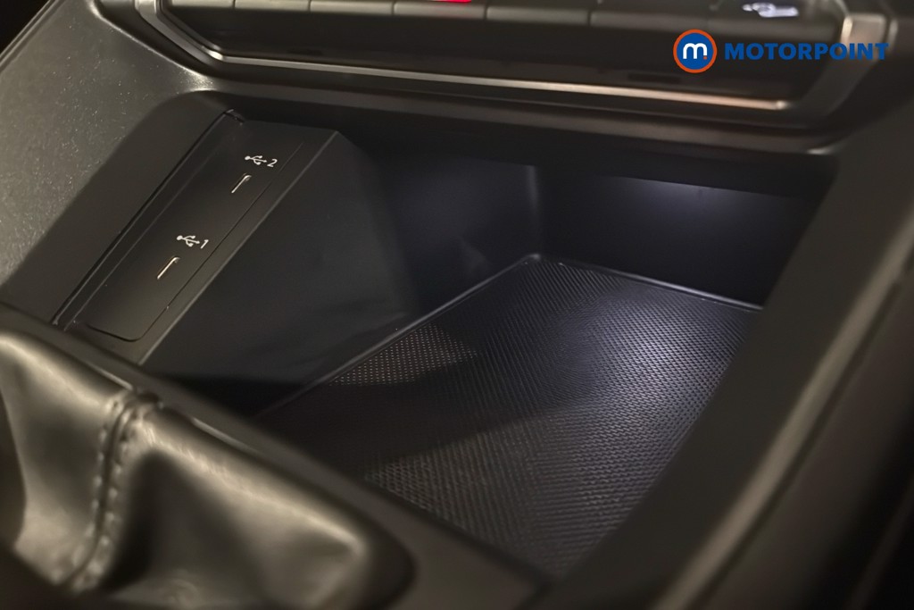 Audi Q3 S Line Manual Petrol SUV - Stock Number (1612580) - 17th supplementary image