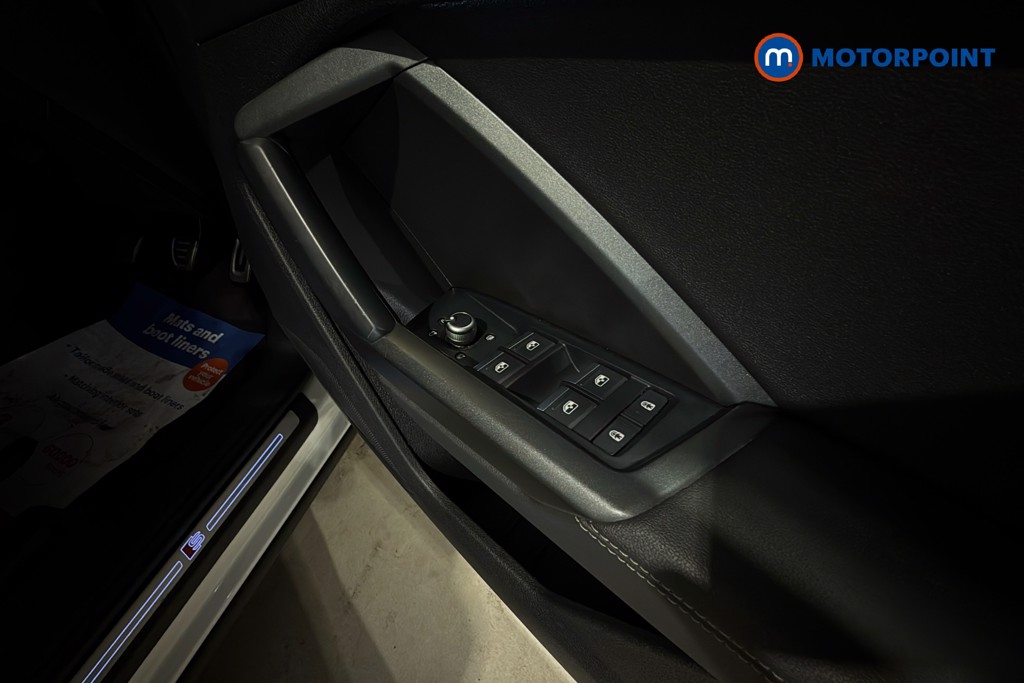 Audi Q3 S Line Manual Petrol SUV - Stock Number (1612580) - 20th supplementary image