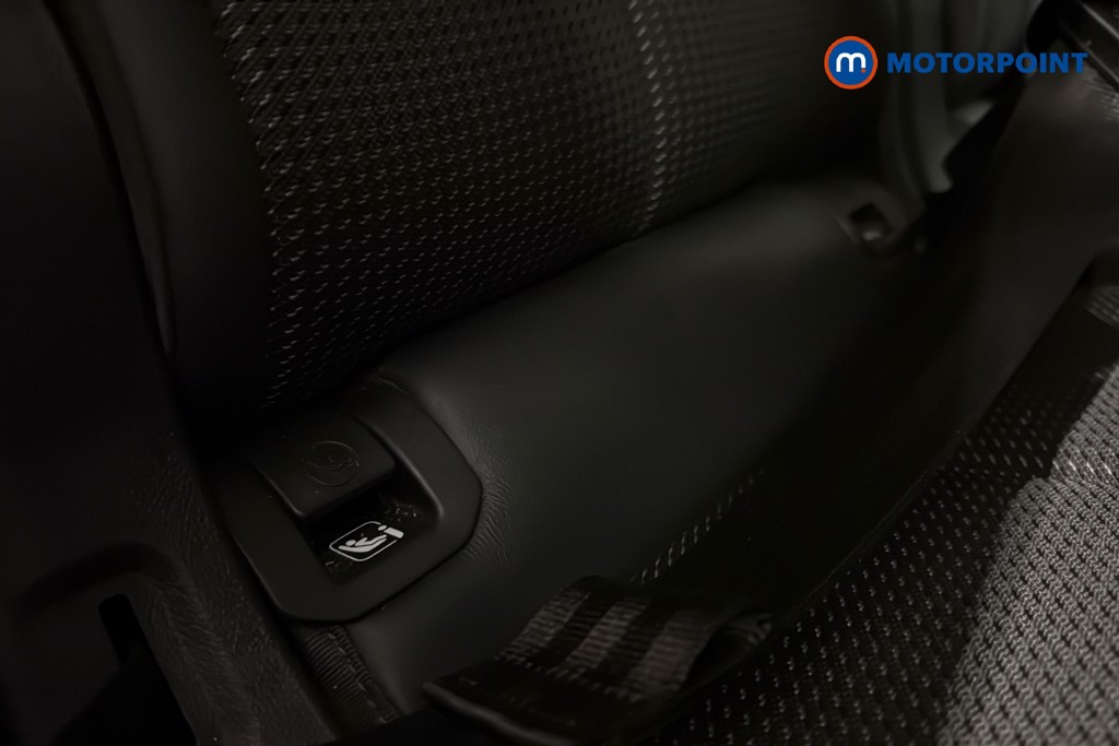 Audi Q3 S Line Manual Petrol SUV - Stock Number (1612580) - 29th supplementary image