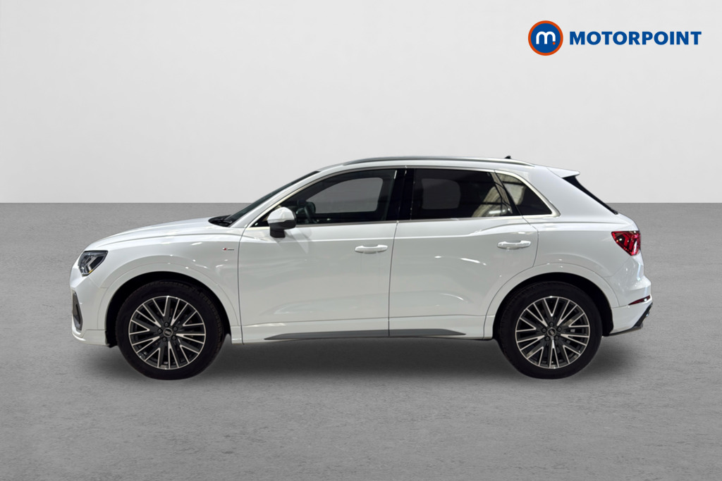 Audi Q3 S Line Manual Petrol SUV - Stock Number (1612580) - Passenger side