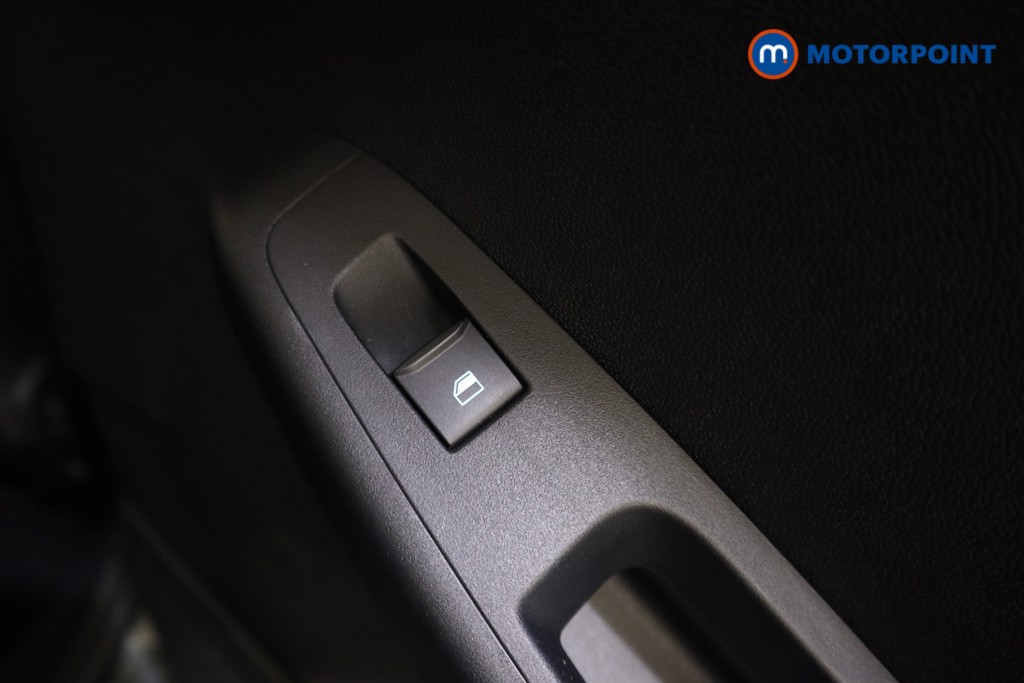 Ford Fiesta St-Line X Manual Petrol Hatchback - Stock Number (1612769) - 19th supplementary image