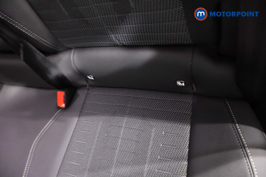 Peugeot 3008 GT Automatic Petrol SUV - Stock Number (1613673) - 27th supplementary image