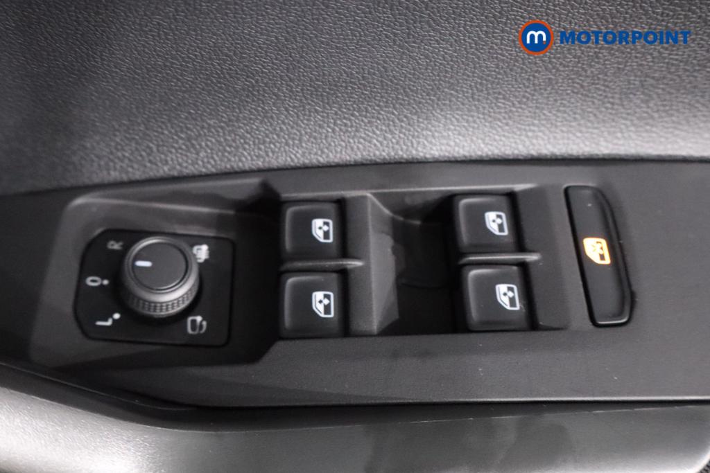 Volkswagen Polo Life Manual Petrol Hatchback - Stock Number (1614736) - 12th supplementary image