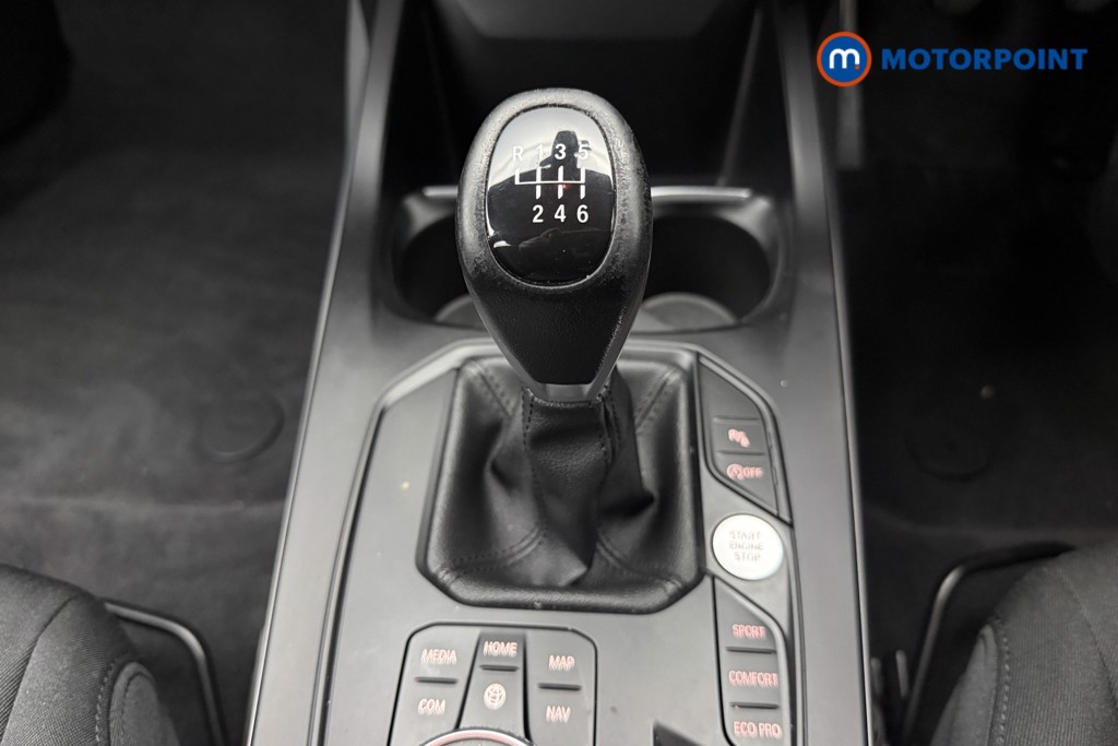 BMW 1 Series SE Manual Diesel Hatchback - Stock Number (1614864) - 7th supplementary image