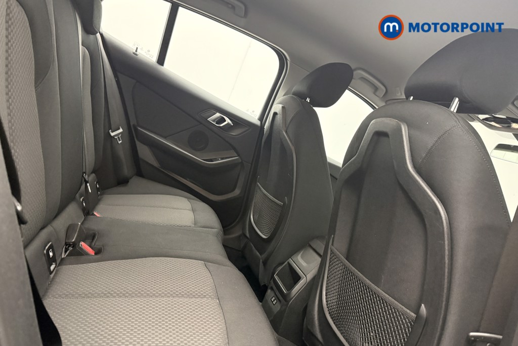 BMW 1 Series SE Manual Diesel Hatchback - Stock Number (1614864) - 9th supplementary image