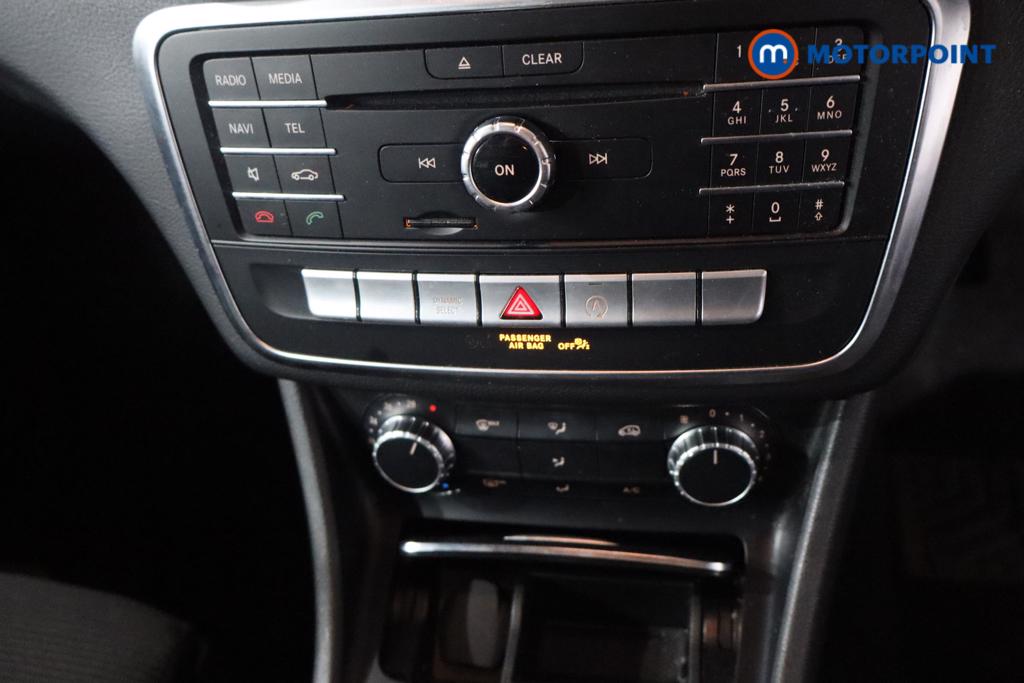 Mercedes-Benz GLA Urban Edition Manual Petrol SUV - Stock Number (1615926) - 15th supplementary image