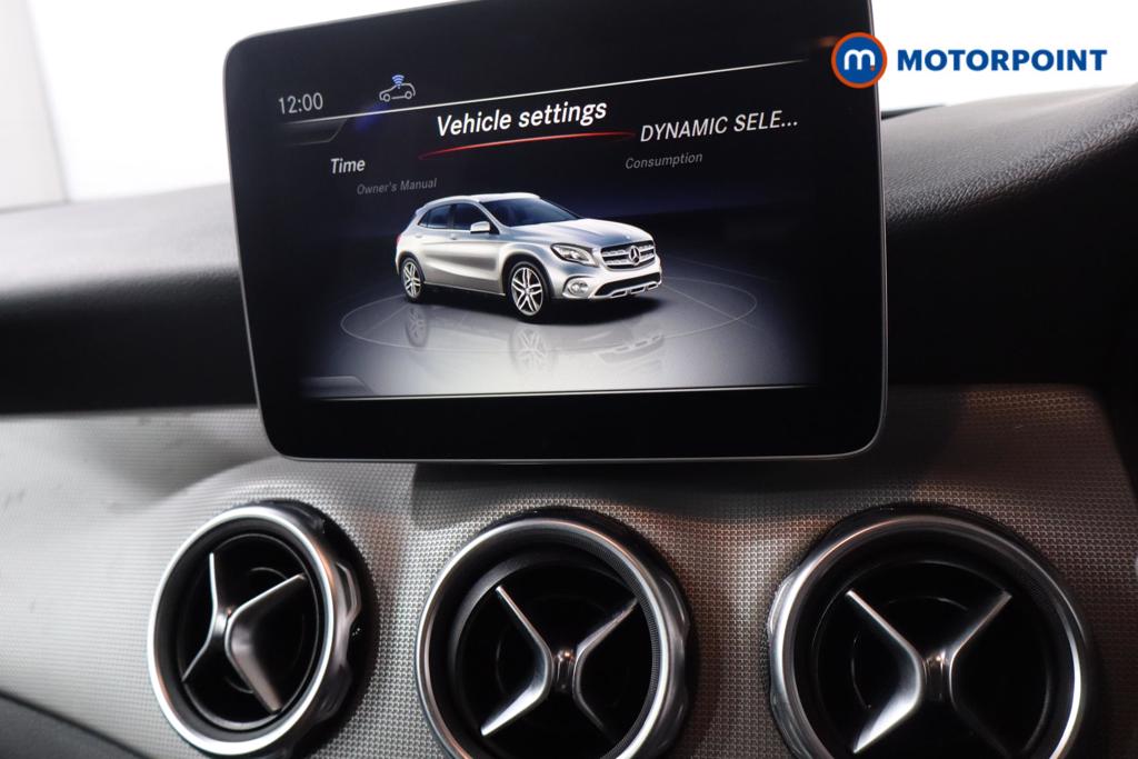 Mercedes-Benz GLA Urban Edition Manual Petrol SUV - Stock Number (1615926) - 19th supplementary image