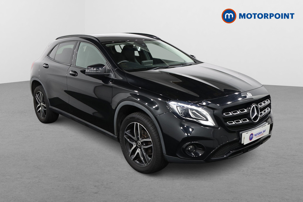 Mercedes-Benz GLA Urban Edition Manual Petrol SUV - Stock Number (1615926) - Drivers side front corner