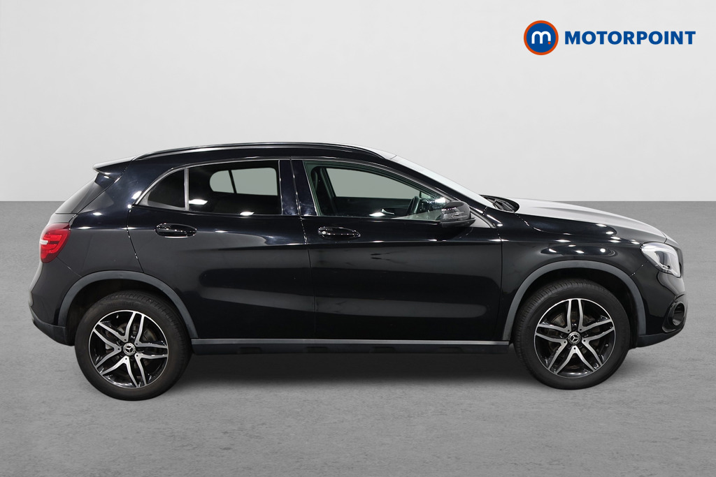Mercedes-Benz GLA Urban Edition Manual Petrol SUV - Stock Number (1615926) - Drivers side