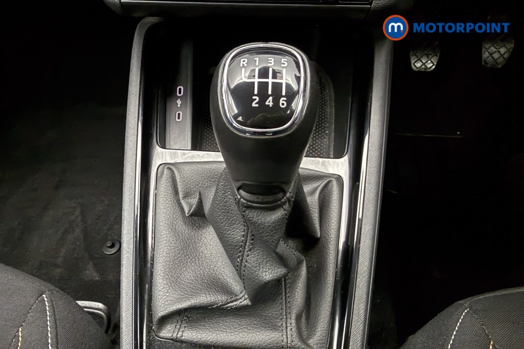 Skoda Scala SE Manual Petrol Hatchback - Stock Number (1616290) - 6th supplementary image
