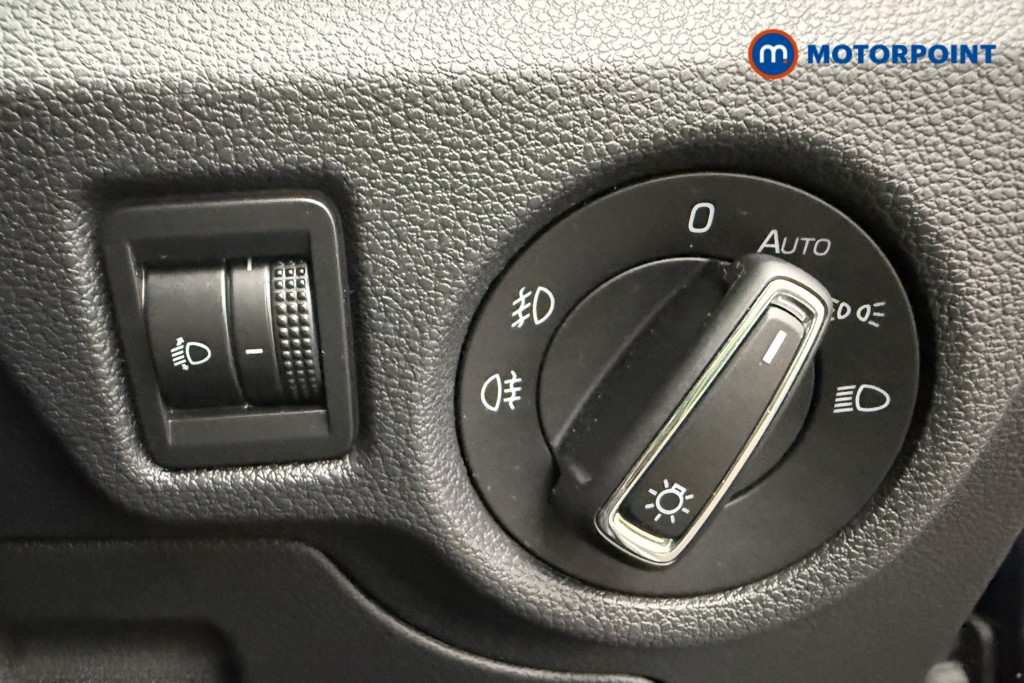 Skoda Scala SE Manual Petrol Hatchback - Stock Number (1616290) - 16th supplementary image