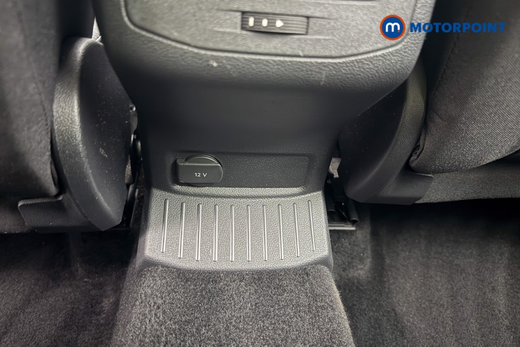 Volkswagen T-Roc SE Manual Petrol SUV - Stock Number (1616298) - 15th supplementary image