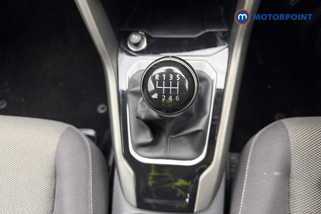 Volkswagen T-Roc SE Manual Petrol SUV - Stock Number (1616298) - 25th supplementary image