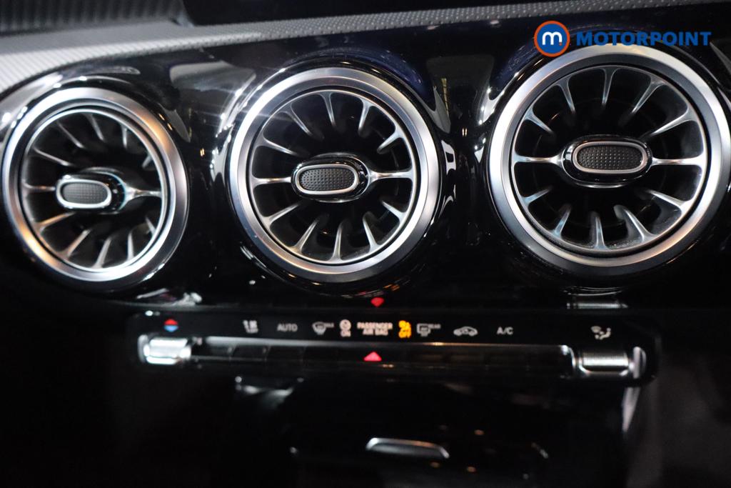 Mercedes-Benz A Class Sport Automatic Petrol Hatchback - Stock Number (1616544) - 17th supplementary image