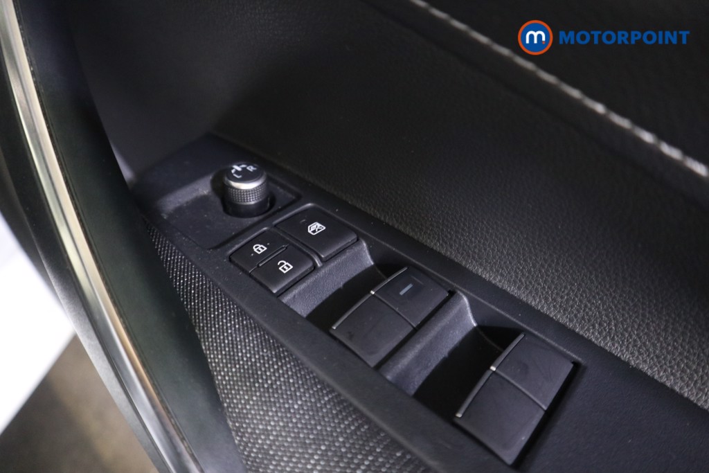 Toyota Corolla Icon Automatic Petrol-Electric Hybrid Hatchback - Stock Number (1616577) - 15th supplementary image