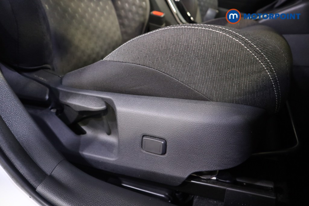 Toyota Corolla Icon Automatic Petrol-Electric Hybrid Hatchback - Stock Number (1616577) - 17th supplementary image