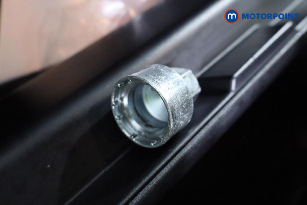 Ford Puma St-Line Vignale Manual Petrol SUV - Stock Number (1617033) - 15th supplementary image