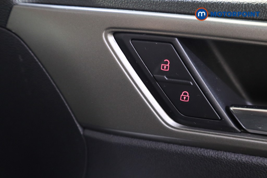 Volkswagen Polo Match Manual Petrol Hatchback - Stock Number (1617288) - 14th supplementary image
