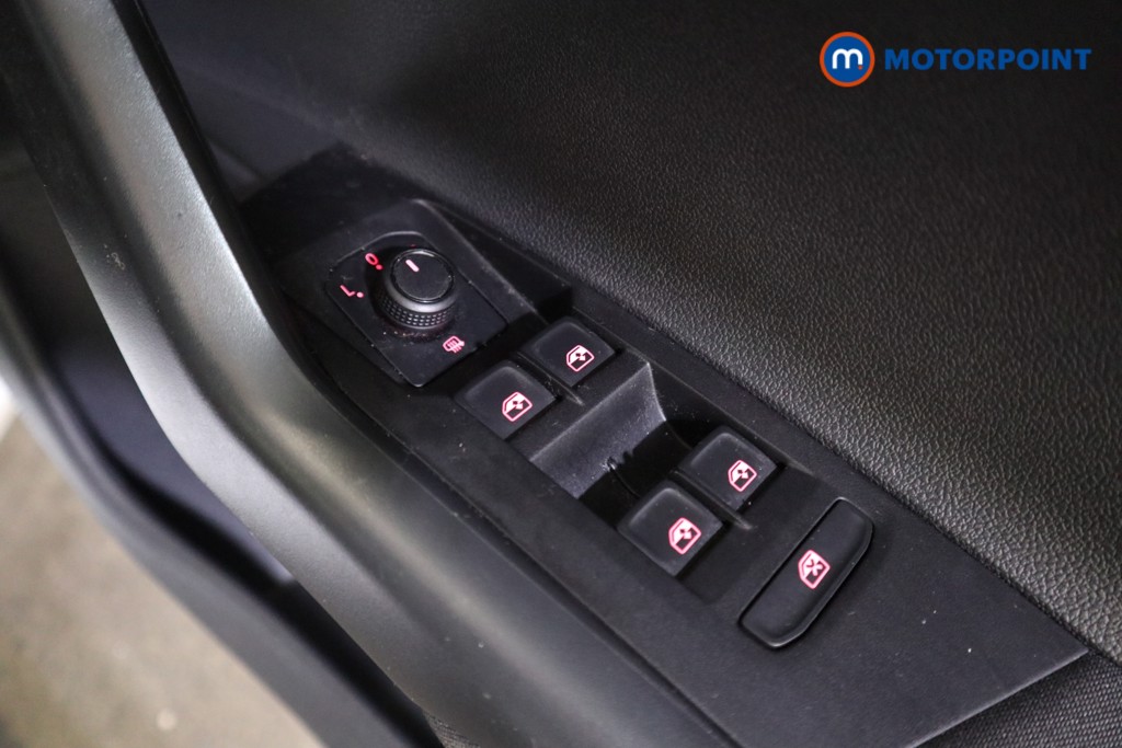 Volkswagen Polo Match Manual Petrol Hatchback - Stock Number (1617288) - 15th supplementary image