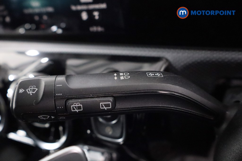 Mercedes-Benz A Class Amg Line Automatic Petrol Hatchback - Stock Number (1617411) - 14th supplementary image