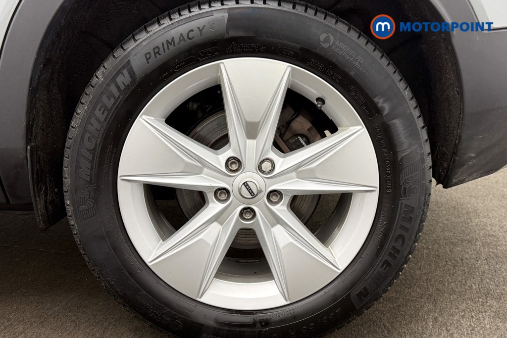 Volvo Xc40 Core Automatic Petrol SUV - Stock Number (1617478) - 2nd supplementary image