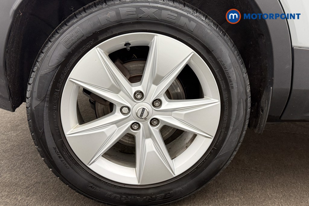 Volvo Xc40 Core Automatic Petrol SUV - Stock Number (1617478) - 3rd supplementary image