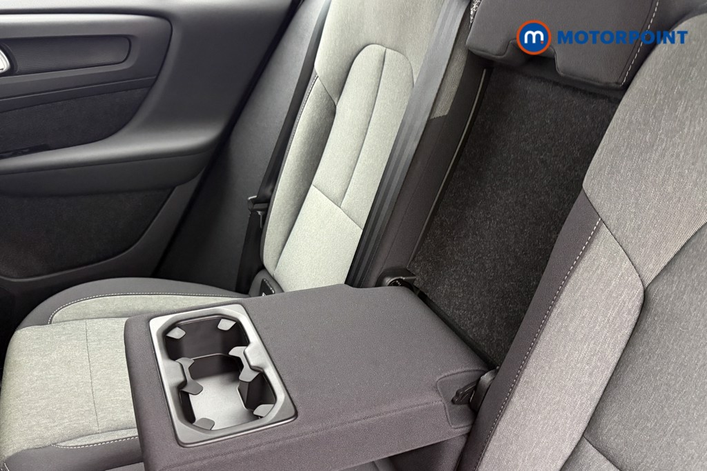 Volvo Xc40 Core Automatic Petrol SUV - Stock Number (1617478) - 13th supplementary image