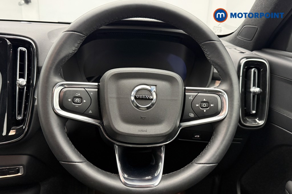 Volvo Xc40 Core Automatic Petrol SUV - Stock Number (1617478) - 19th supplementary image