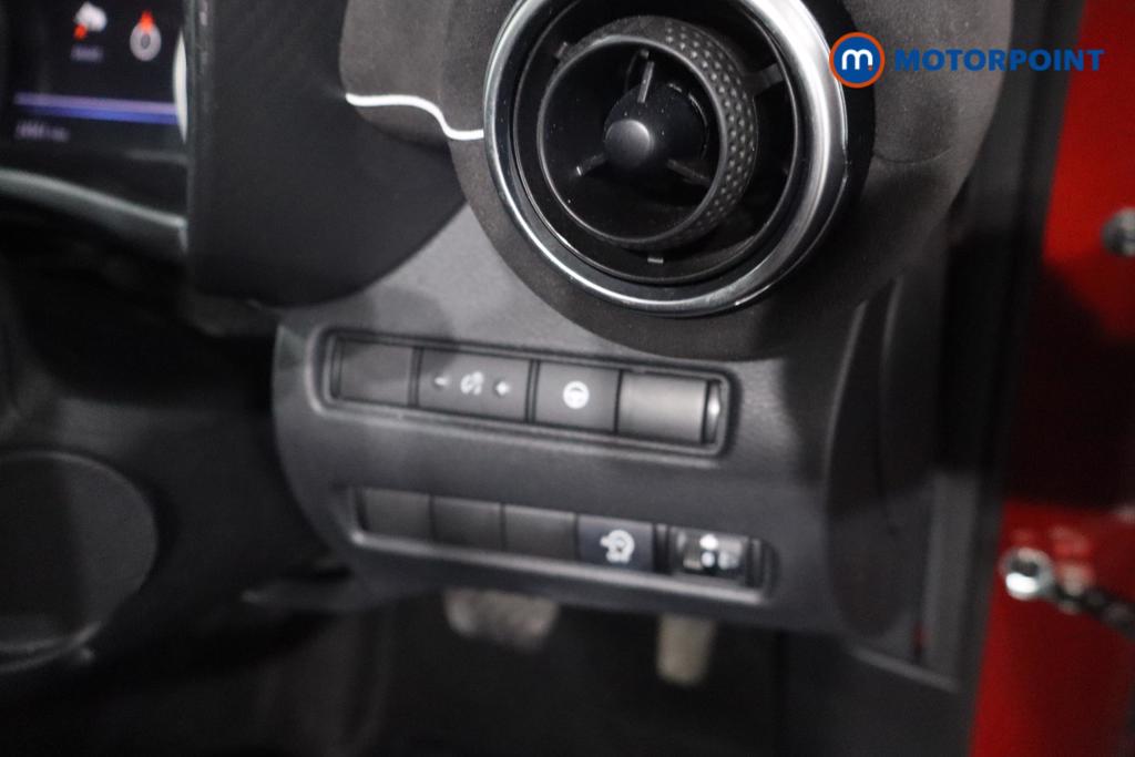 Nissan Juke Tekna-Plus Automatic Petrol SUV - Stock Number (1617492) - 13th supplementary image