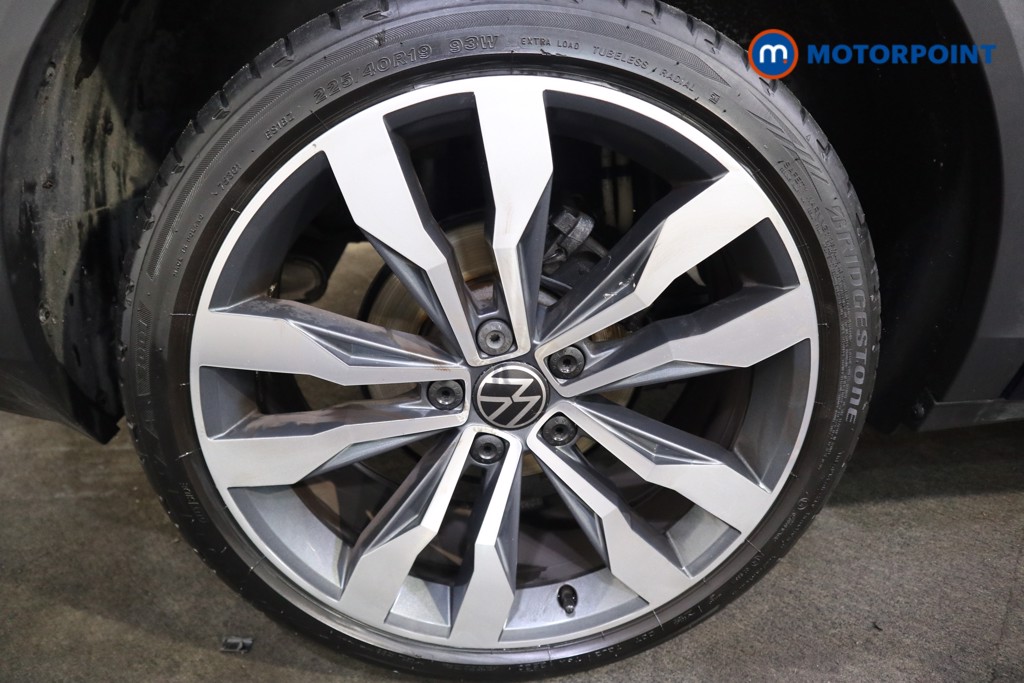 Volkswagen T-Roc R-Line Automatic Petrol SUV - Stock Number (1617618) - 25th supplementary image