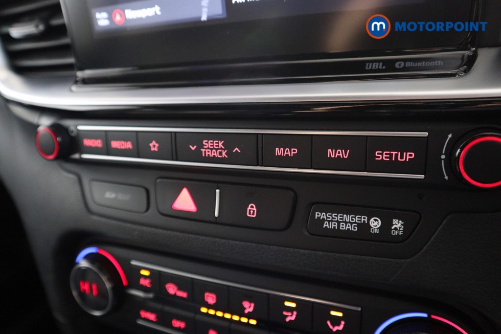 KIA Ceed First Edition Manual Petrol Hatchback - Stock Number (1617866) - 8th supplementary image