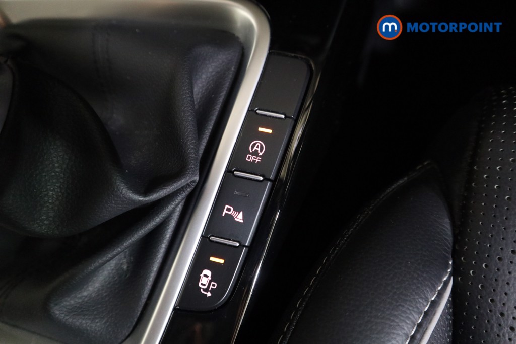 KIA Ceed First Edition Manual Petrol Hatchback - Stock Number (1617866) - 11th supplementary image