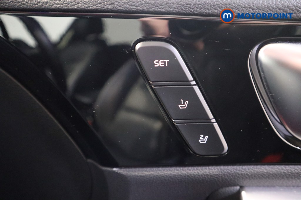 KIA Ceed First Edition Manual Petrol Hatchback - Stock Number (1617866) - 16th supplementary image