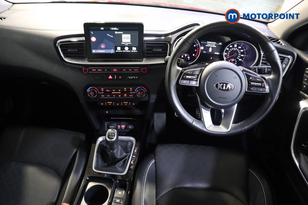 KIA Ceed First Edition Manual Petrol Hatchback - Stock Number (1617866) - 1st supplementary image