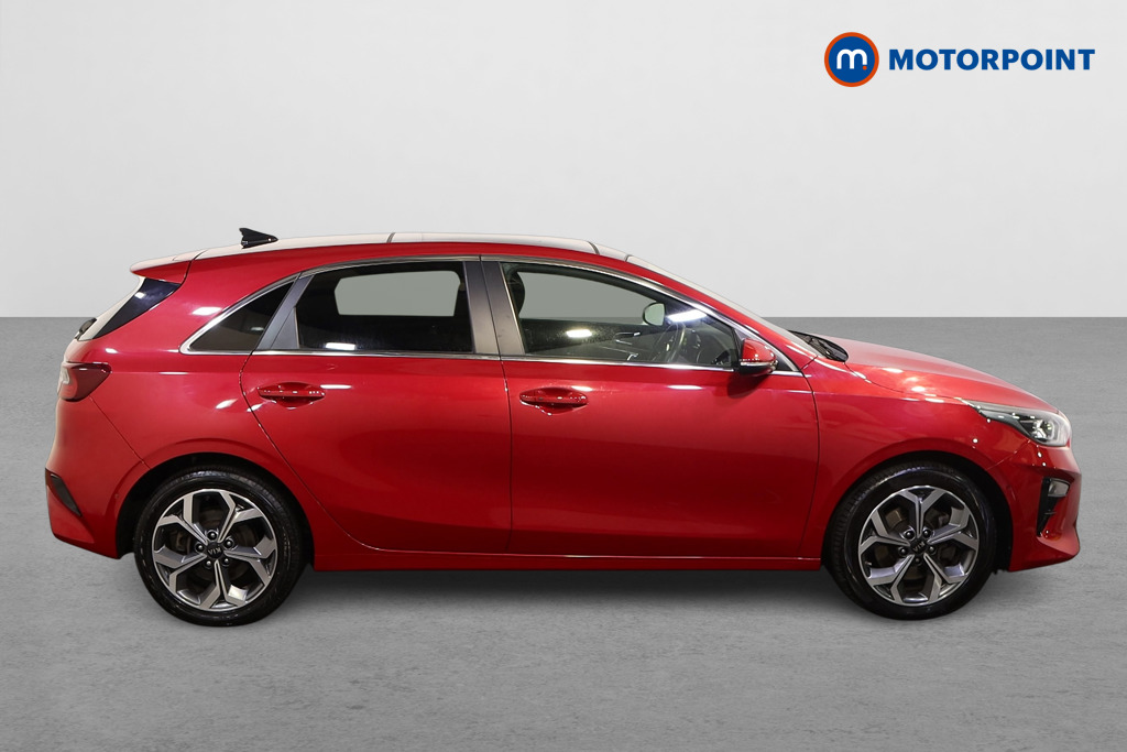 KIA Ceed First Edition Manual Petrol Hatchback - Stock Number (1617866) - Drivers side